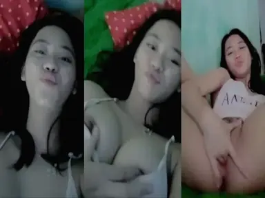 Dedek Cantik 18Yo VCS Sange Ngangkang Becek Indo